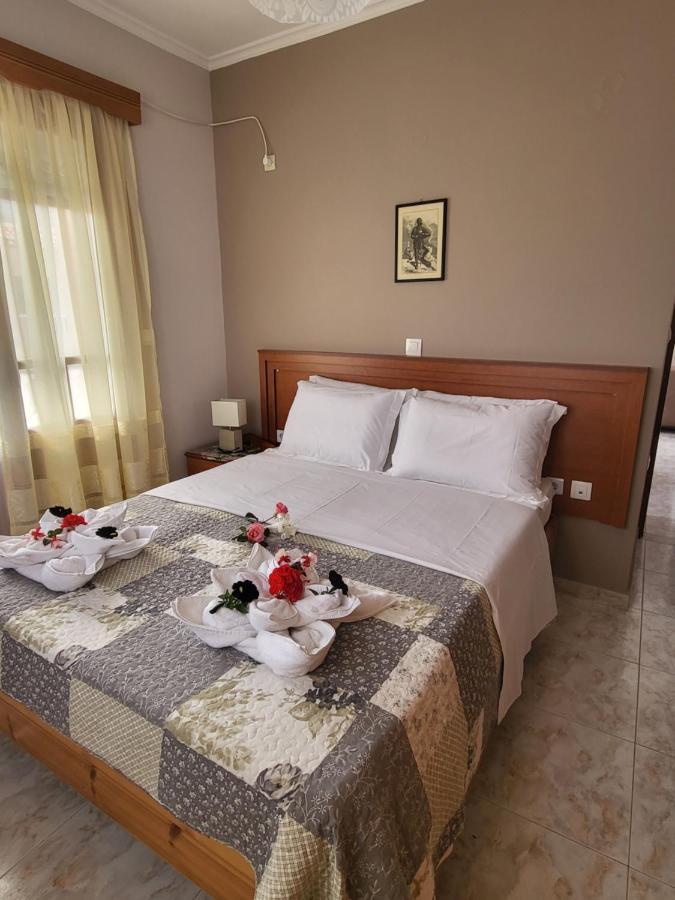 カルパトスRoumeliotis Houseアパートメント エクステリア 写真